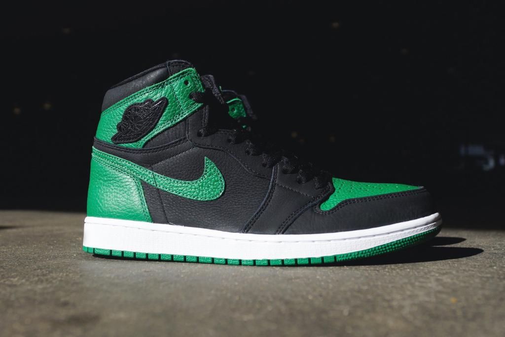 footaction jordan 1 pine green