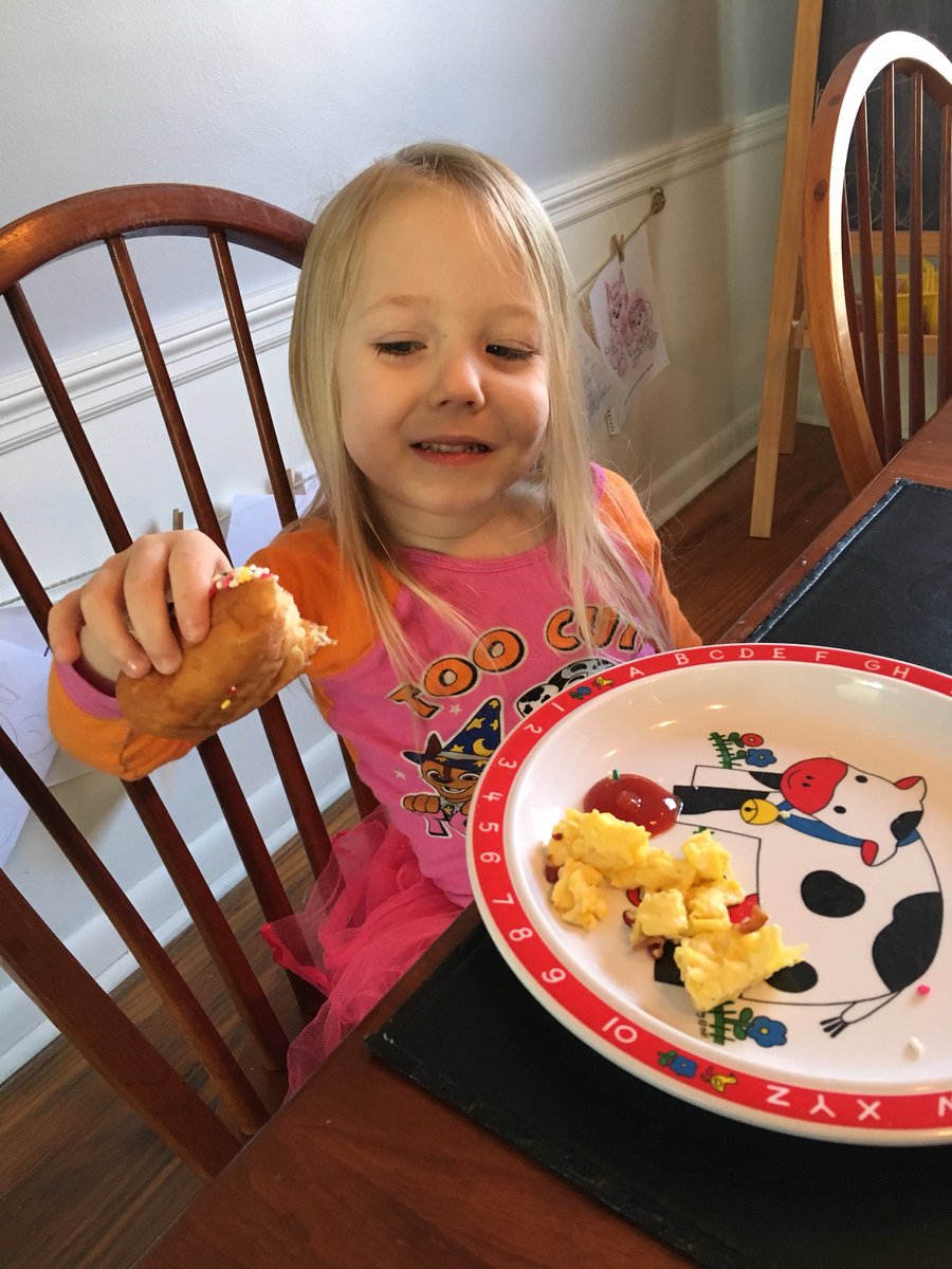 CooperConnects's tweet photo. Enjoying some @jacksdonuts this beautiful morning! https://t.co/A2PCofsgew
