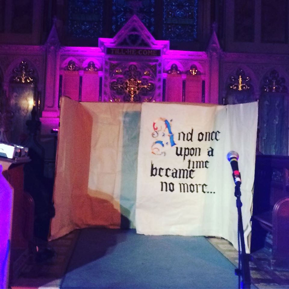 CyborgLifeDraw's tweet image. ‘And once upon a time became no more...’ The set for our teaser performance at @brightonfringe Brochure Launch Party held in the stunning @thespirearts. The main performances of ‘The Imaginarium of Usher’ will take place on 4th &amp;amp; 11th May at The Bosco Theatre, @BSpiegeltent