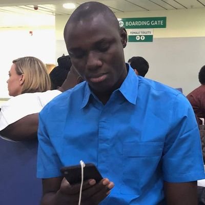 ChidiOdinkalu's tweet image. #Breaking: #Nigeria's State Security operatives have bn instructed to arrest @SamuelOgundipe &amp;amp; extract from him the source(s) of his journalistic reporting on the feud between the NSA, Chief of Staff, &amp;amp; the Chief of Army Staff.

premiumtimesng.com/news/headlines…