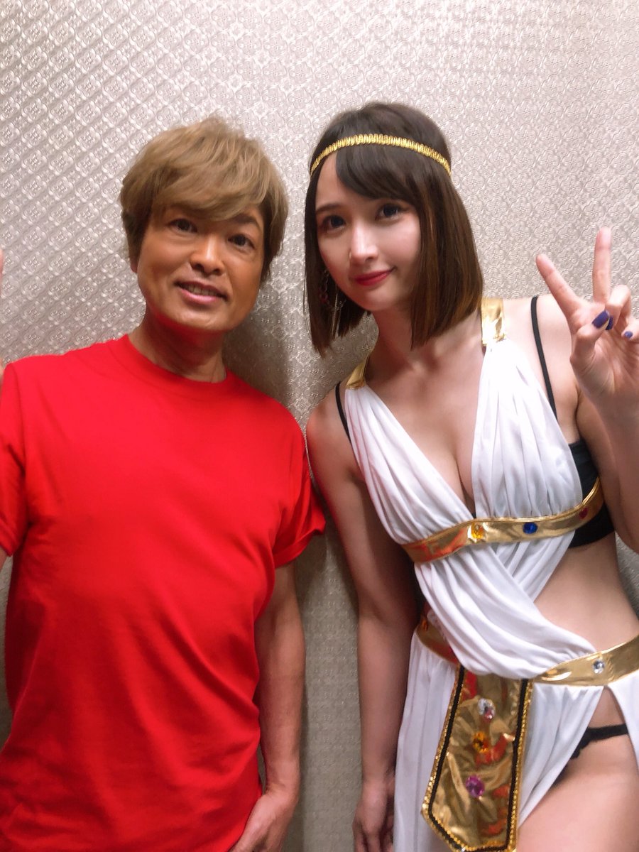 shirayuki_lila's tweet photo. #ANIMOMENT いかがでしたでしょうか?
聖闘士星矢の世界観に浸れる演出は圧巻で素敵なDJばかりで選曲も神でしたね✨
#古谷徹 さんは本物のセイヤでアムロでした🤭💕✨
私たちも聖闘士星矢の世界観を作ることができて幸せ🙌✨
あと聖衣ダンサー三人ショットもお気に入り💓ありがとうございました https://t.co/ExSmtFTgDT