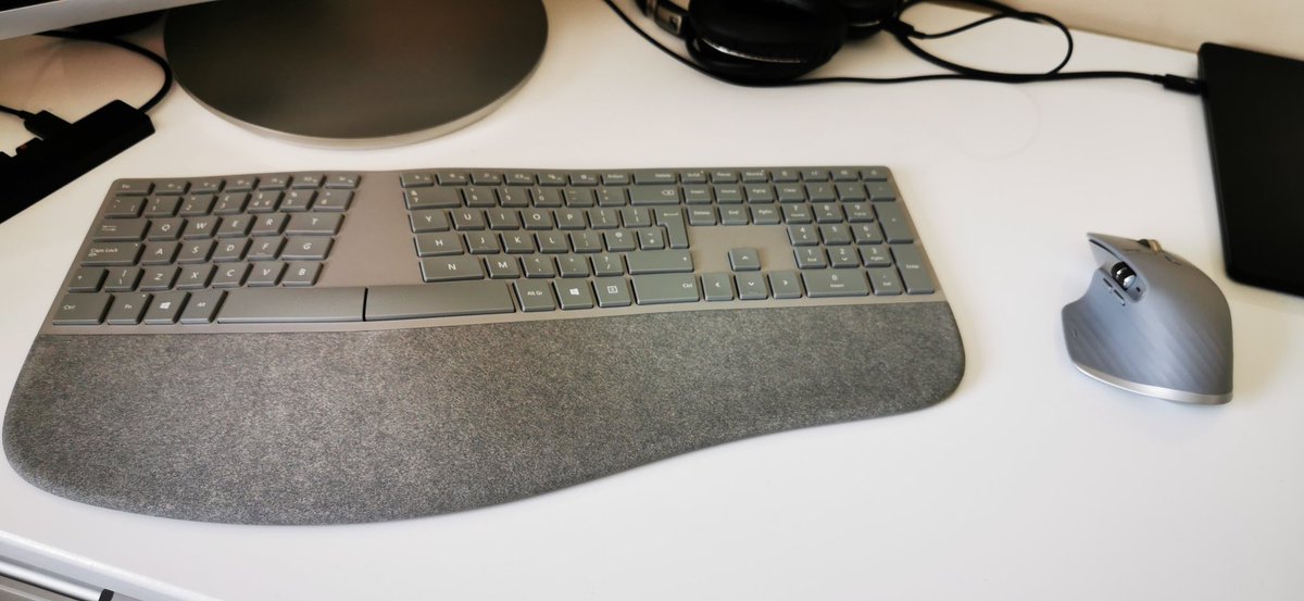 Maurice Daly Mvp New Microsoft Surface Ergonomic Keyboard And Logitech Mx Master 3 Arrived And Ready For Work Thanks Teamcloudway