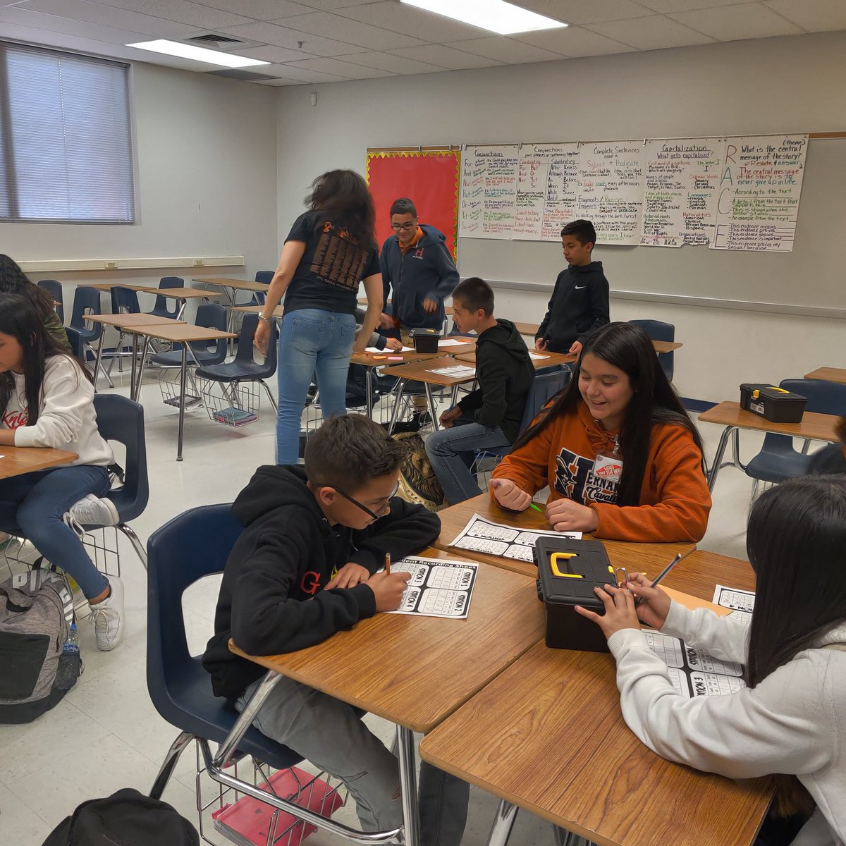 vestrada_MPMS's tweet photo. 7th grade escape room! Having fun while learning! Can you escape?
#cavstakeflight #elarrocks
@Vlopez_HMS @bahia_HMS @MPorras_HMS @aortiz_hms https://t.co/TAgIbrxkul