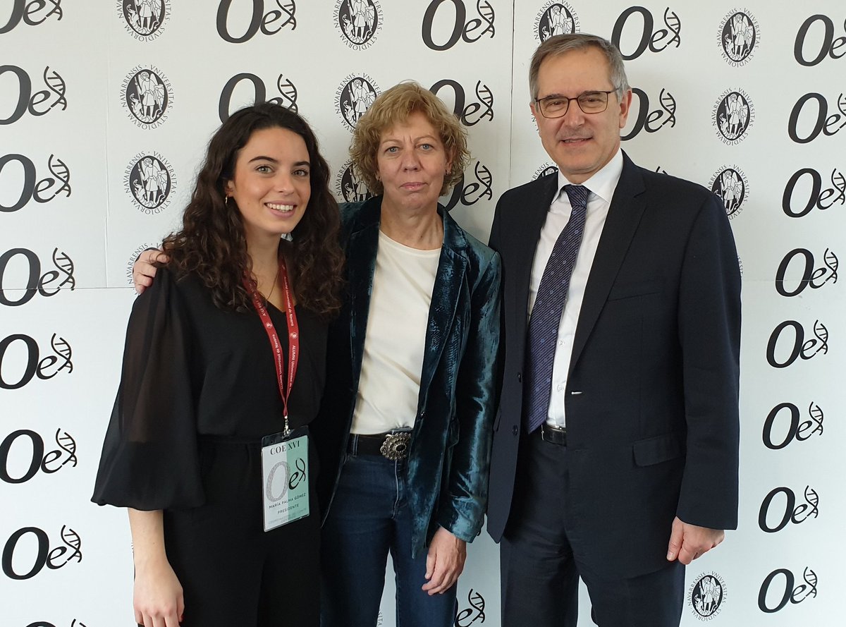 Nuestra vicepresidenta, Dra. <a href="/EnriquetaFelip/">Enriqueta Felip</a>, ya está en el <a href="/COEunav/">Congreso de Oncología para Estudiantes</a> para hablar de los últimos hitos en el tratamiento del cáncer. En la imagen, con María Palma, presidenta del COE XVI, y el Dr. <a href="/smalgarra/">Salvador M. Algarra</a> #sharetimegivelife