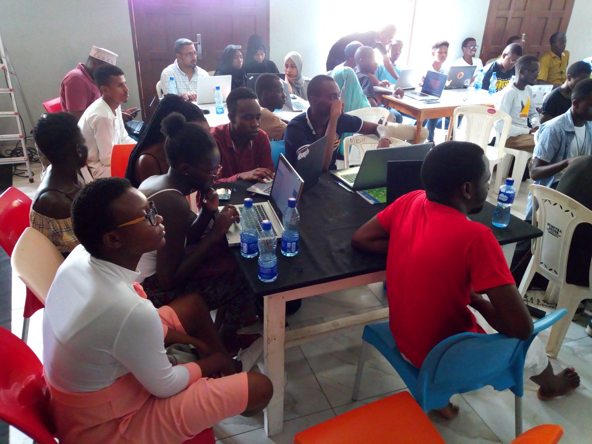 CyberSpeakLC's tweet photo. #HackerVillage at @swahilipothub ongoing. @coastech_emp #CyberSecurity #CyberInAfrica https://t.co/Khllh4h4Xk