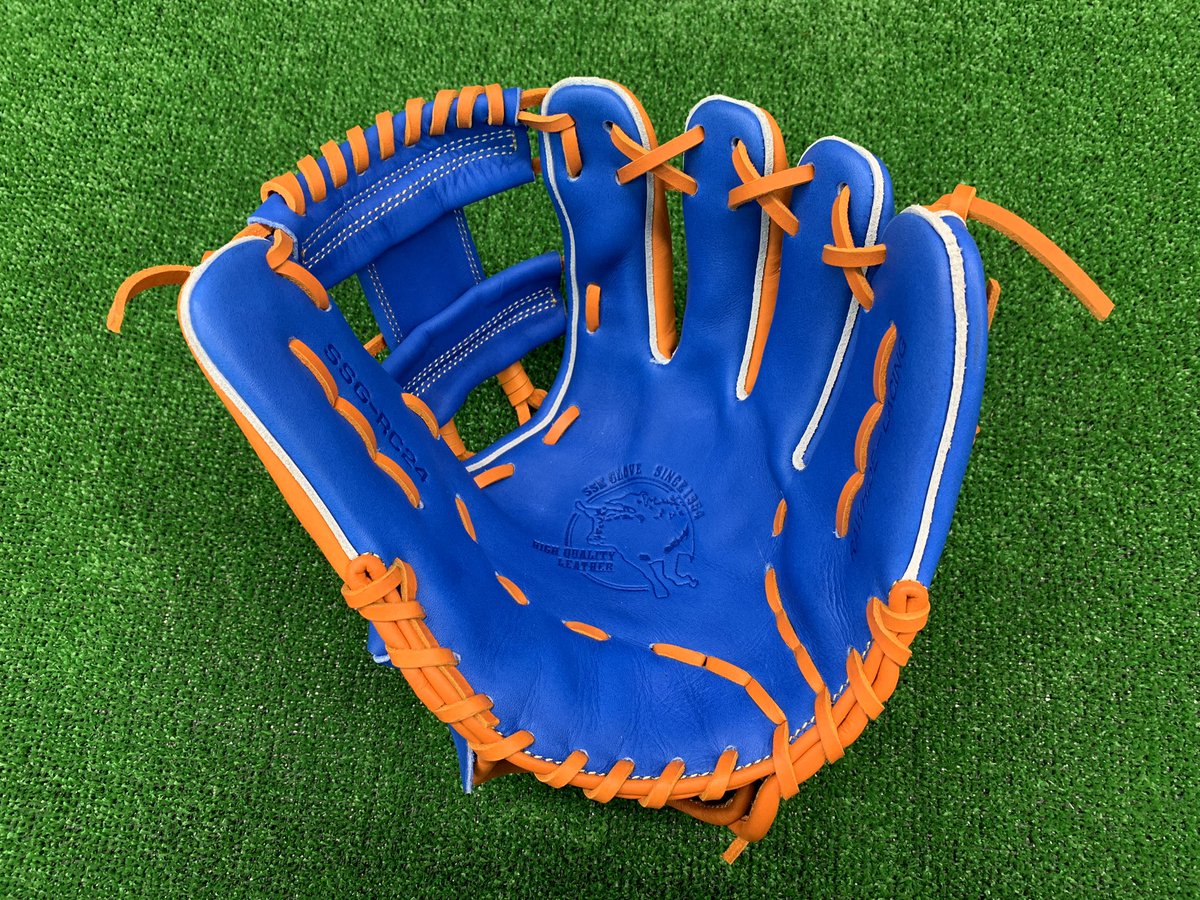 SSK から #ニューヨークメッツ #ロビンソンカノ モデルのグラブが入荷