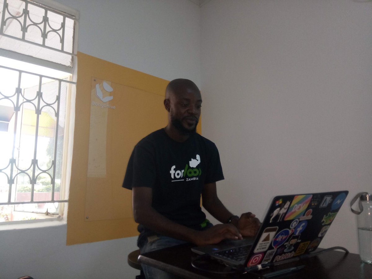 forLoopZambia tweet media