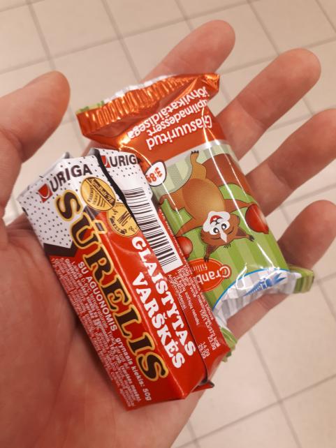jaronimou's tweet photo. It is crazy how sooo many countries don't have "sūrelis" if you ever come to #Lithuania THIS is what you should try!

These two are the best <3 I'll give them to @Oste_Hovel once he's here ^^ 

#food https://t.co/xsRu01hngH