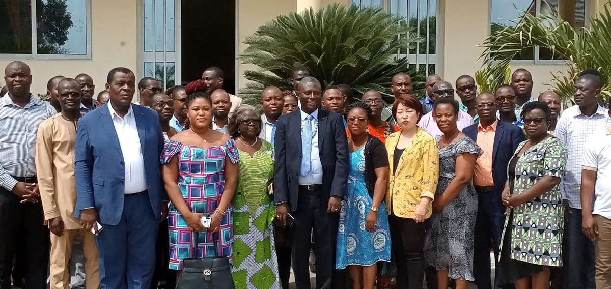 24Heureinfo's tweet photo. #Togo : #APRODAT planifie ses activités Acteurs, partenaires et responsables de l’Agence de Promotion et de Développement des @TgAgropoles au Togo(APRODAT) ont finalisé ce 28 février à Notsè (96km de Lomé), les activités de 2020 du projet...
https://t.co/Im7ceYVK2U #24heureinfo https://t.co/t0Fsl8iQFJ