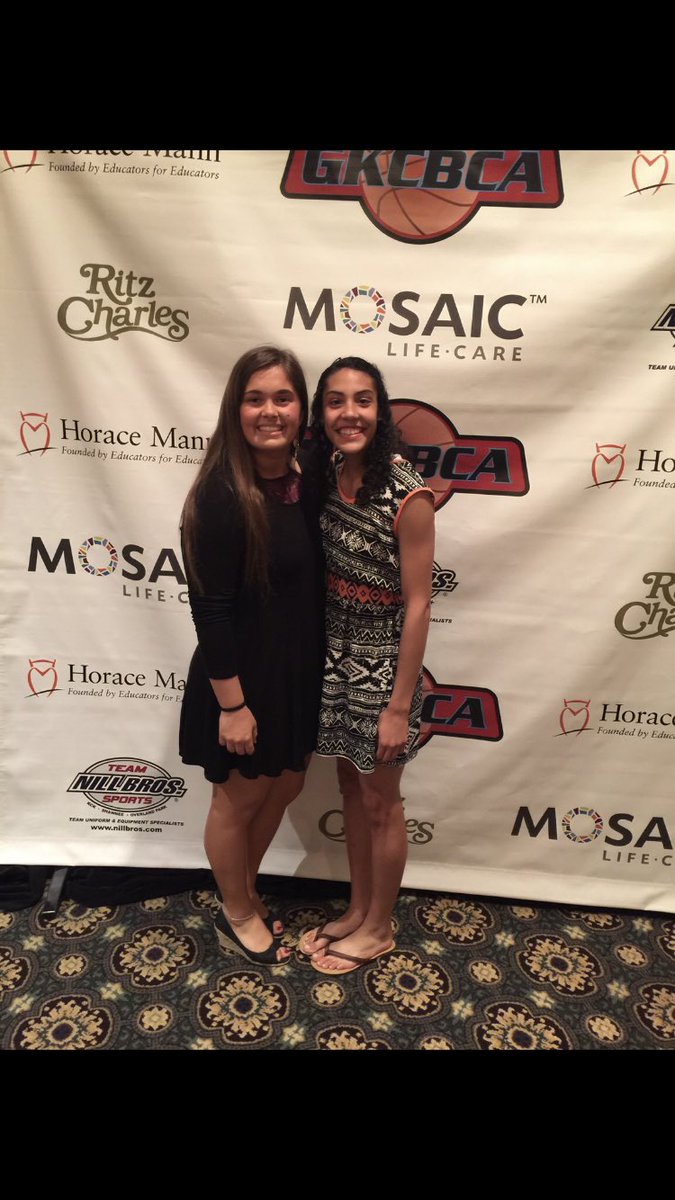 EmbrayRella's tweet photo. Happy senior day! The 2 of you have been intertwined with basketball since you both began playing. Thank you for the everlasting memories but most importantly, the women you’ve become! Good luck today in your final home games! @kylee_20_  @DAEJAH_vue https://t.co/1IIzFEPBpS