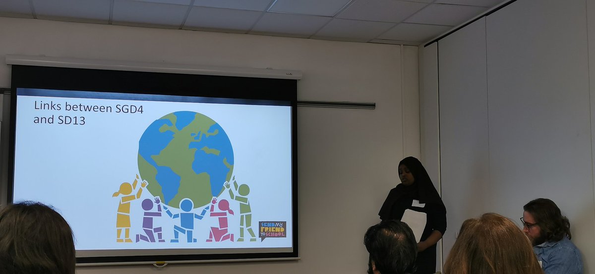 luce_181's tweet image. Great workshop from @sendmyfriend Send My Friend To School campaign about the impact of #ClimateChange on access to education around the world, #internationalsolidarity #RightClimateToLearn