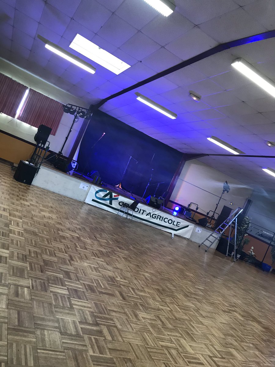 FestivalFvm's tweet photo. Ca s installe!! Merci pour le support @CAAnjouMaine https://t.co/nl0AsBn4pt