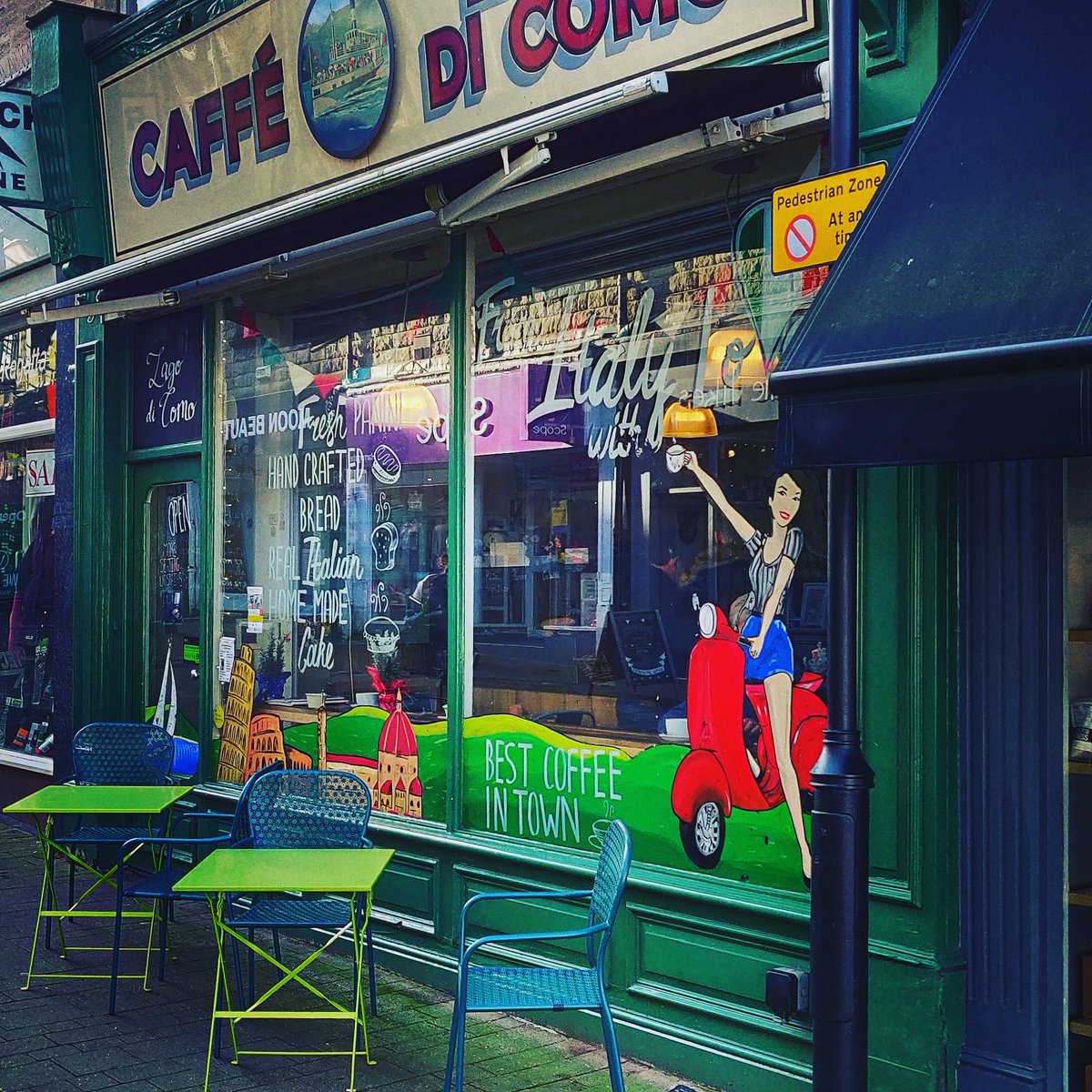 oneofharrogate's tweet photo. Had your #5aday?🤔 @caffelagodicomo have #oneofharrogate's #5adayin1 #Fruit &amp; #Veg #LiquidHealthDrink #LHD!

The #Italian #Cafe is a #beautiful, #cosy place. #tasty #homemade #food. 😁

#health #vegetarian #vegan #Yorkshire  #supportlocal #glutenfree #freefrom #dairyfree https://t.co/3gmpYU4a5A