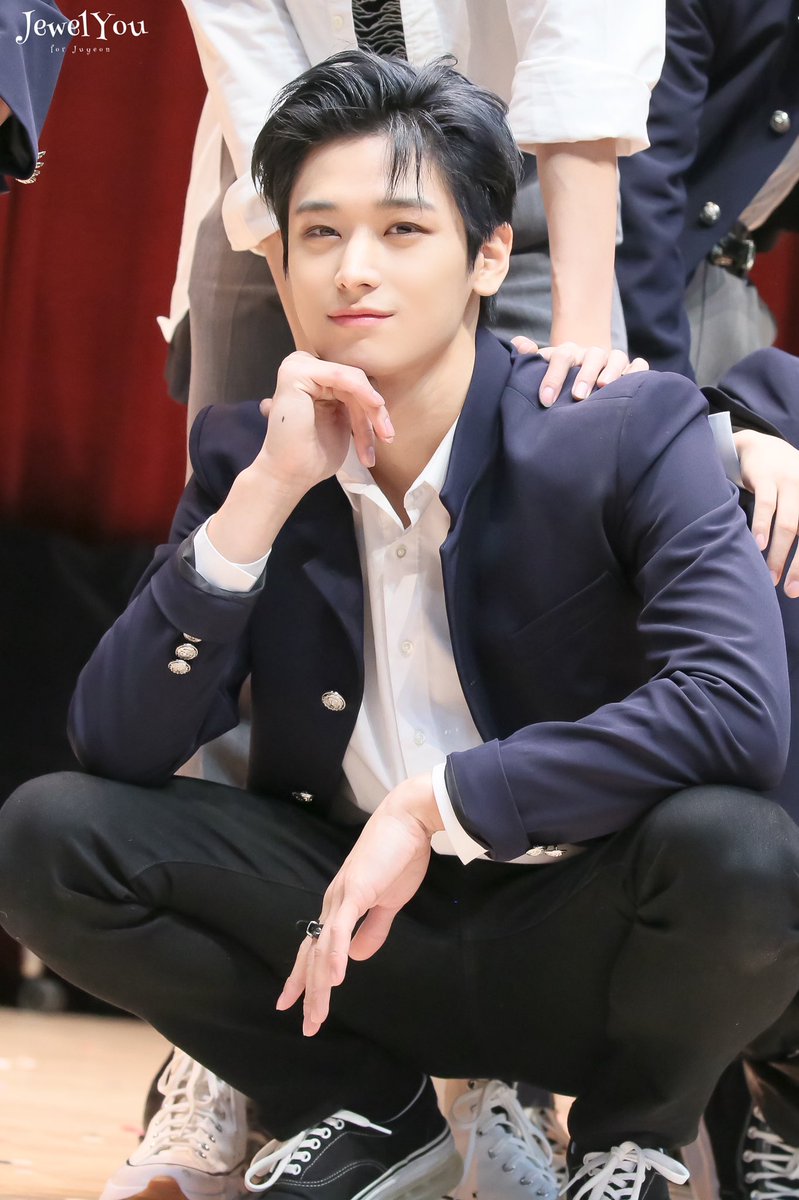 200222 팬싸
#더보이즈 #THEBOYZ #주연 #이주연 #JUYEON <a href="/Creker_THEBOYZ/">☁️</a> <a href="/_we_the_boyz/">Hwall.</a>  #빛나는주연💎