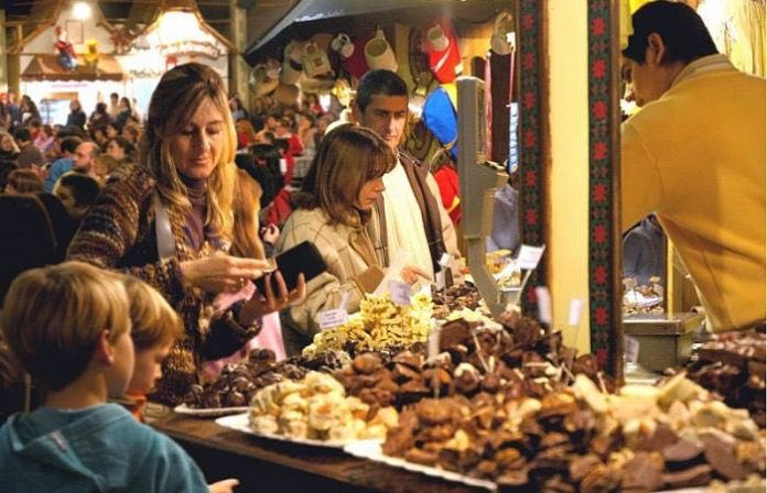 lulibonomo's tweet photo. En Semana Santa en @VgbTurismo se festejará la 50 edición de la “Fiesta de la Masa Vienesa”, y este año la novedad es q la fiesta saldrá a la calle, con puestos en la calle principal, chef invitados, bailes y espectáculos. Imperdible del 8 al 11 de abril. @VgbGov en @modoviernes https://t.co/YdITkeGwXT