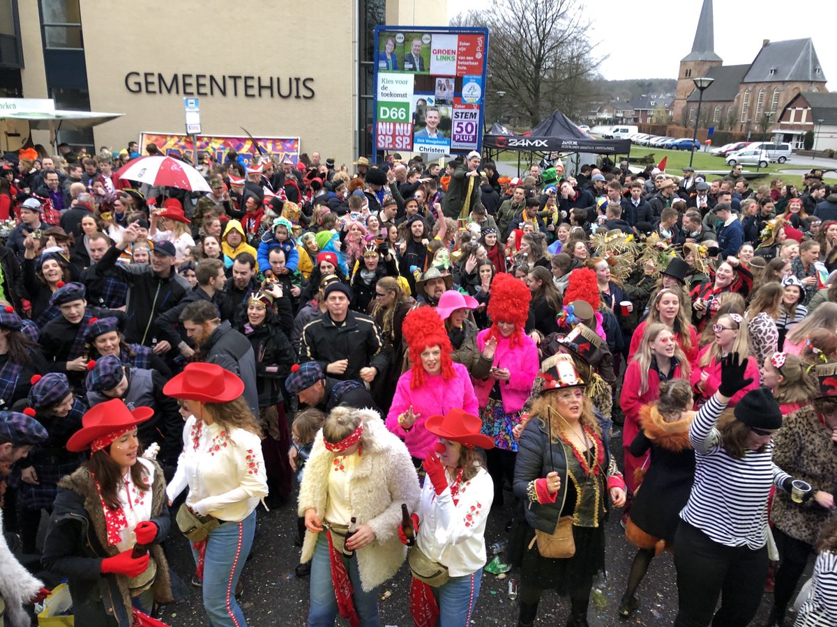 Komen jullie ook straatcarnavalen met de grote optocht door het Keulen van Gelderland?!?! #knalle #groesbeek #gruusbek #eendagmeer

facebook.com/events/s/straa…