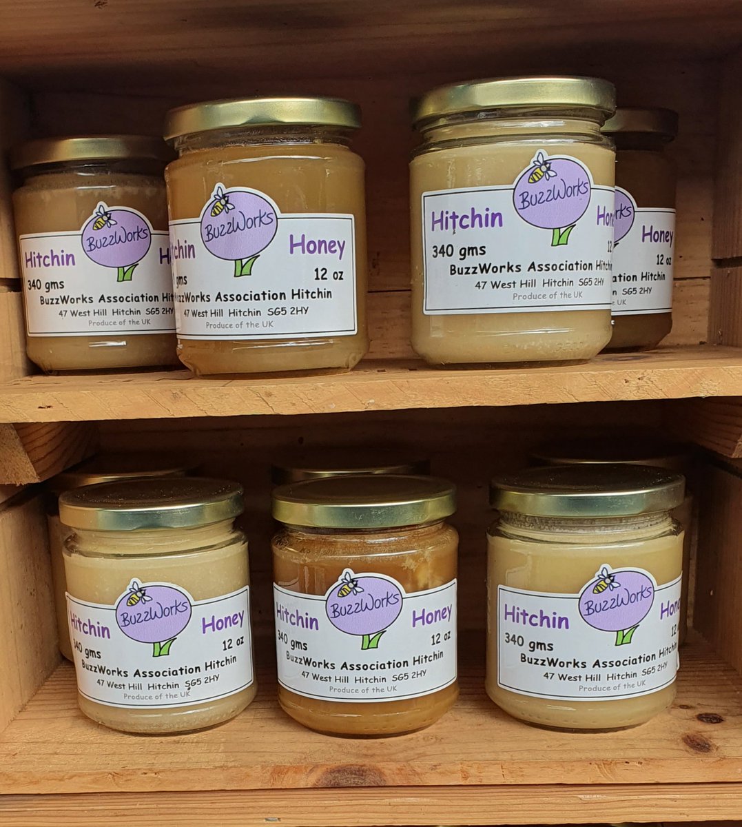 Come on down to the #farmersmarket @hitchinmarkets ... grab your #hitchin #honey ... it's not raining!!! 🐝