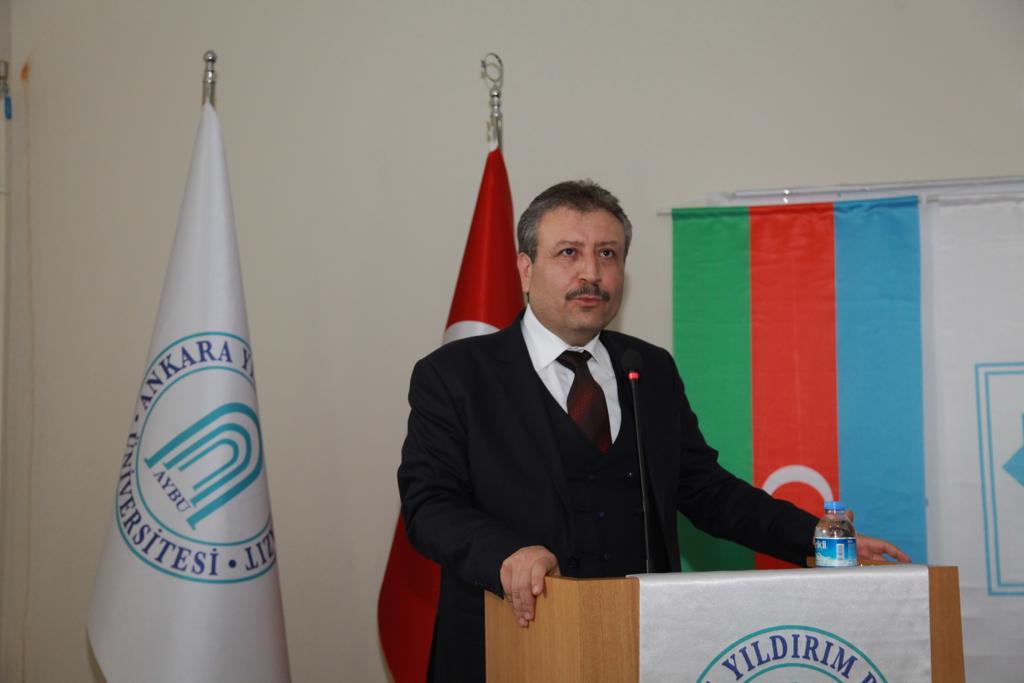 tarihdas's tweet photo. AYBÜ SBF Dekanı Prof. Dr. Kudret Bülbül başkanlığında düzenlenen panelde, AMİA Tarih Ens. Soykırım Şubesi Müdürü Prof. Dr. Vaqif Abışov, Karabağ Şubesi Müdürü Prof. Dr. Güntekin Necefli ve AMİA Tarih Ens. Direktör Yardımcısı Doç. Dr. Cebi Behramov tarafından sunumlar yapıldı. https://t.co/WNYDArb8UQ