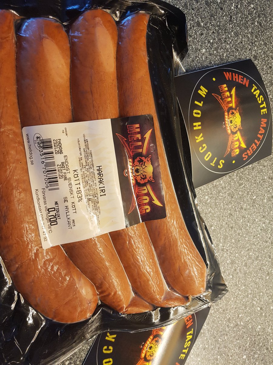 LINESTREEM's tweet image. Köpt korv till grillningen 🌭🔥
#Helldog #Harakiri