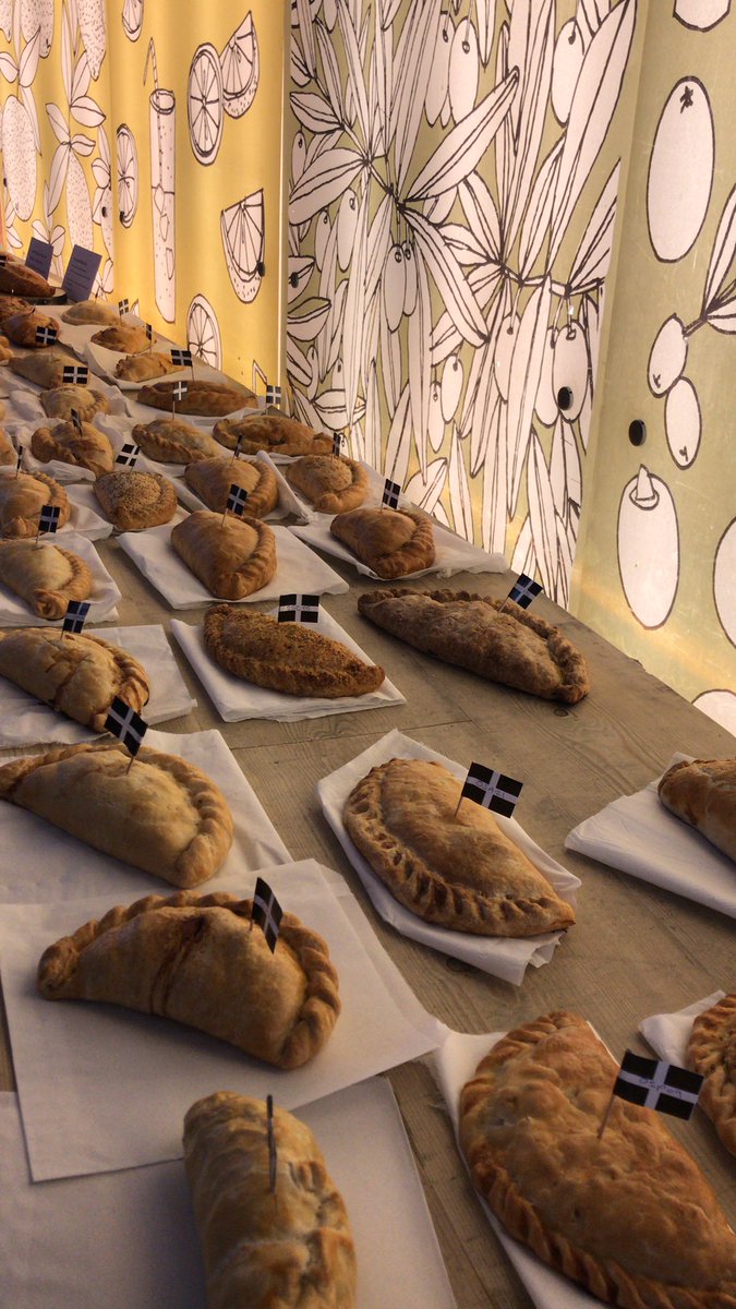 CornishMining's tweet photo. Look at those bewties ! #pastychampionships #pastyweek https://t.co/9EivGPLBKd