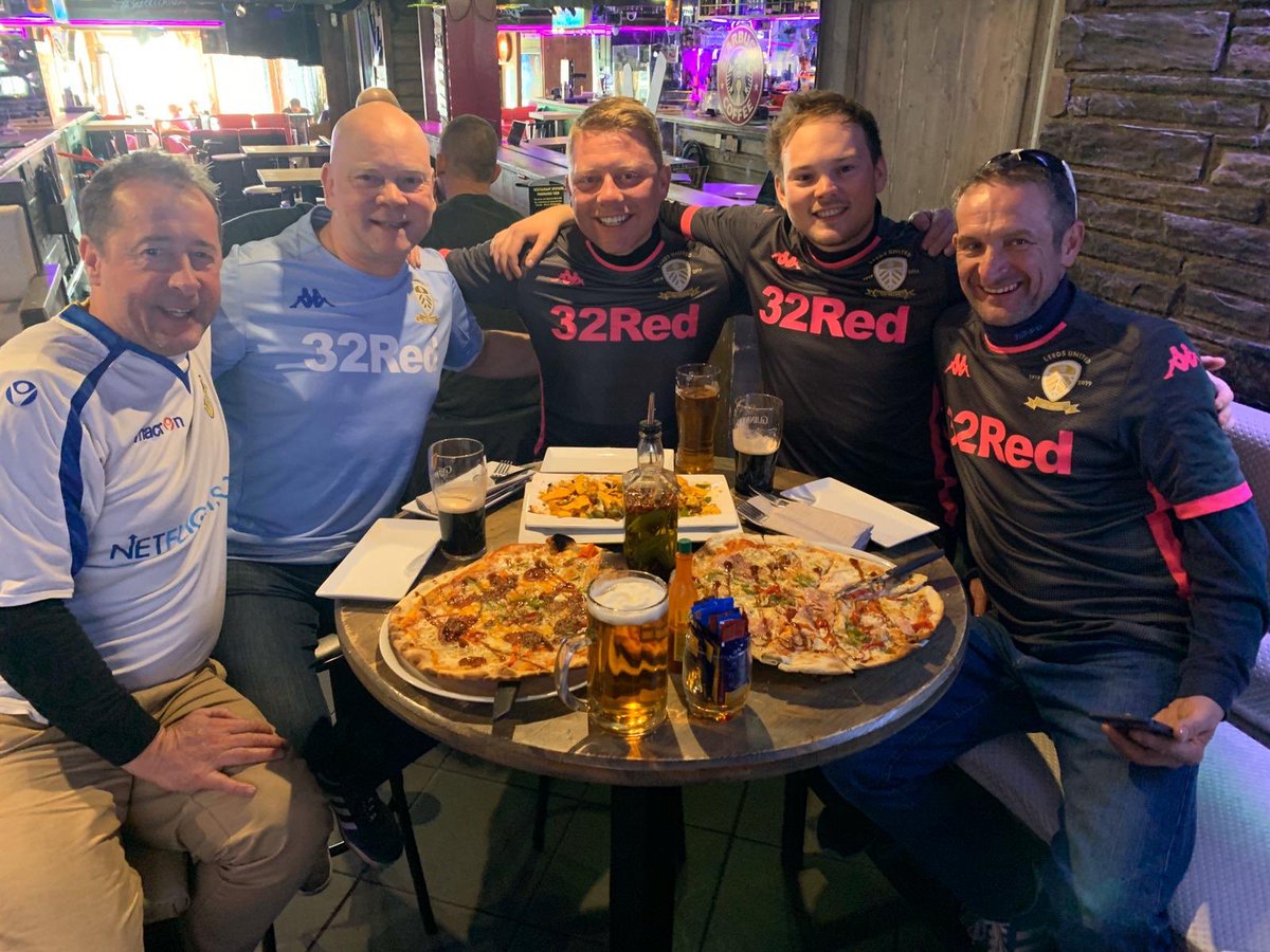 escafelddanny's tweet photo. Andorra whites💪 @PhilHay_ @LUFC https://t.co/motmbPJxvA