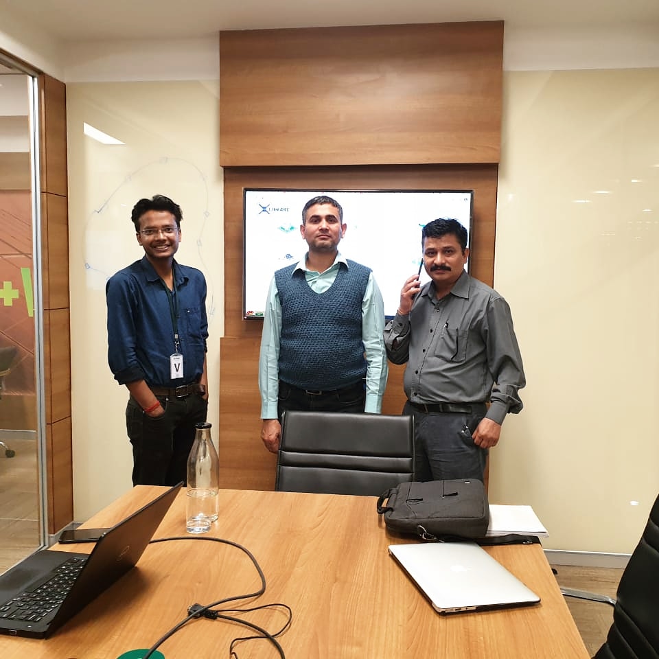 Heliware2's tweet image. Heliware recently had an interaction with one of the nation's leading Solar power based company. We utilized the meeting to present our "Flood simulation and 3D analytics features of heliware for Group mounted solar sites". #heliware #floodsimulation #3d #analytics #solar #power