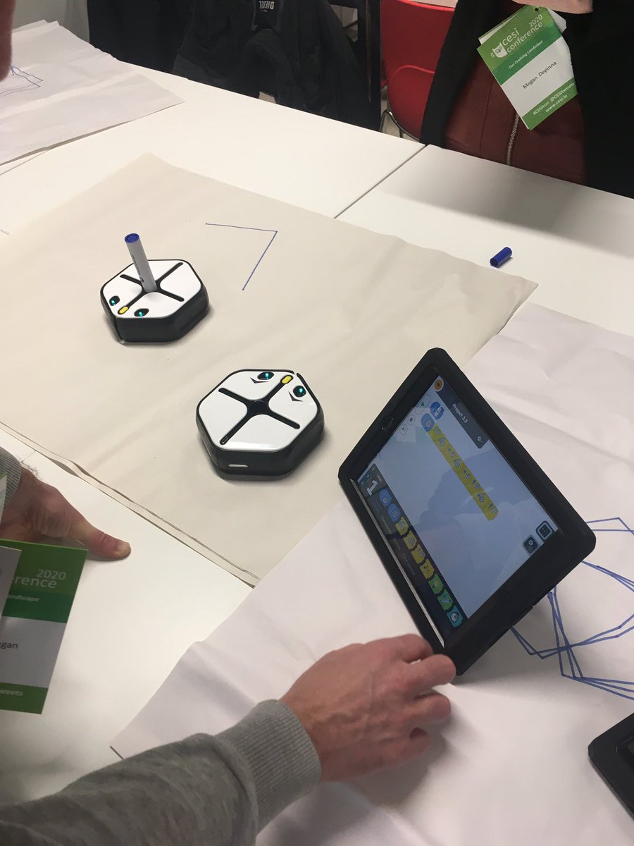 EoinStakelumedu's tweet image. Brilliant hands-on workshop by @roisin_lineen and @ClaireORiordan3 on using robotics for #STEAM education in the primary classroom. @codewithroot #Probot #Beebot #problemsolving