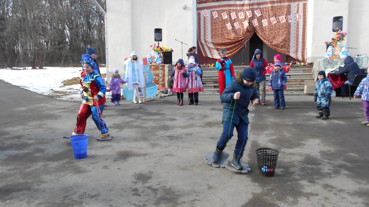 Игры и забавы на празднике Широкой Масленицы.
