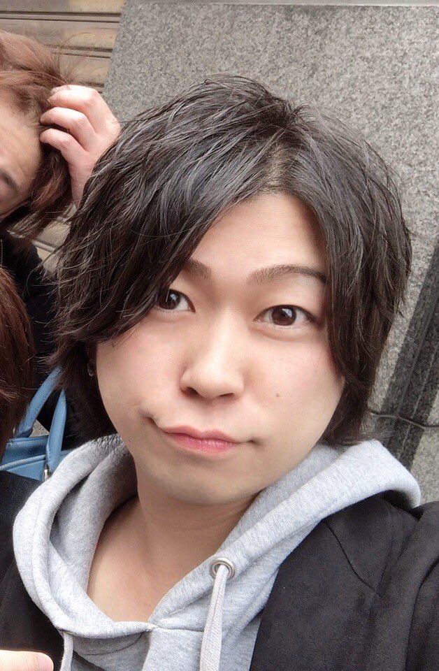 東條 陸 Gd Kingdom Birth 1年前から比べると10キロ落ちたんだけどやっぱり差が激しいw ホストは太っちゃだめだなと改めて感じました もう少しダイエット頑張ります 横浜キングダム グルダン ダイエット ホスト デブなおっさんに価値は無し