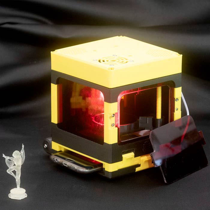 3ddaily's tweet photo. Напечатанный 3d принтер LumiBee. https://t.co/mR3M1aNrUD #3Dprinting #3dprinter #lumibee https://t.co/DeJwq5ogZi