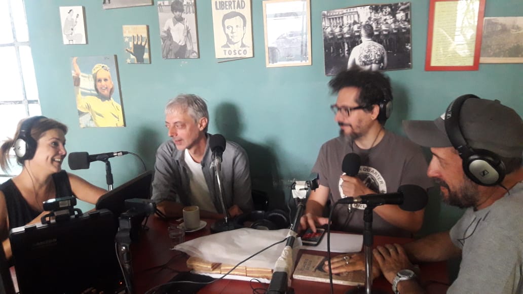 FMLaPatriada's tweet photo. #AHORA 🎙️ @claudio_zeiger, escrito y periodista, sobre su libro #VeranoInterminable, en la @kermessesabados desde el @CafePatriotas por https://t.co/o5ixut4x06 📻 https://t.co/80yFS8zU18