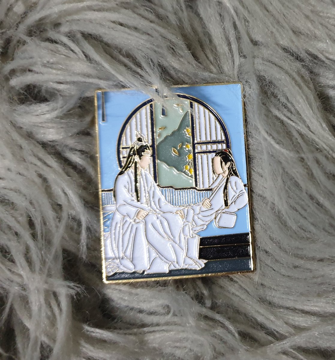 milksyubs's tweet photo. Hello~ i want to give away 1 wangxian pin and 1 bjyx pin. 

There are no backing cards for these. 

All you need to do is to rt this tweet and i'll choose 1 person! You can comment which pin you want so its easier for me to choose the winner~ https://t.co/onCpZvGdx4