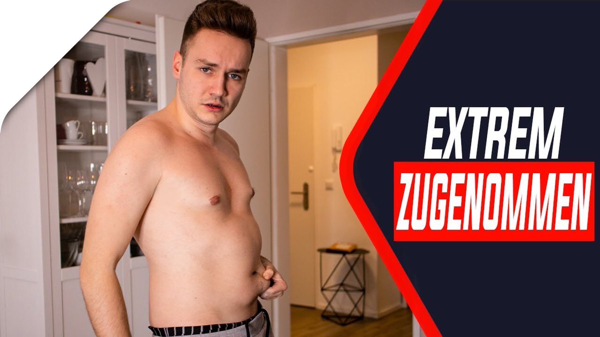 TheSBrothers's tweet photo. Warum ist Max wieder dick geworden ?! 😳 Video: https://t.co/WQVww0B2Vb https://t.co/Dn2rDuGEK0