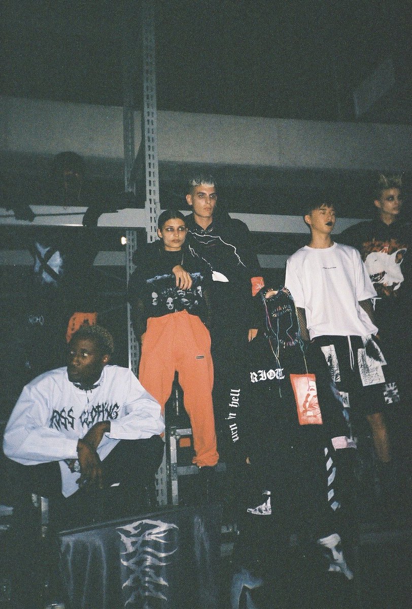 CROSSCLOTHING.COM.AR