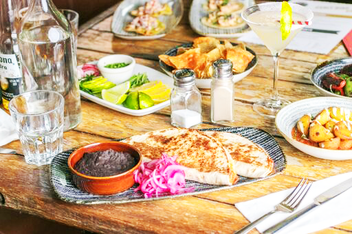CactusJacksD's tweet photo. Have you indulged in the flavours of Mexico yet? 🌵Book your table for tonight via https://t.co/6H7hOazrkr https://t.co/331eGUjFZu