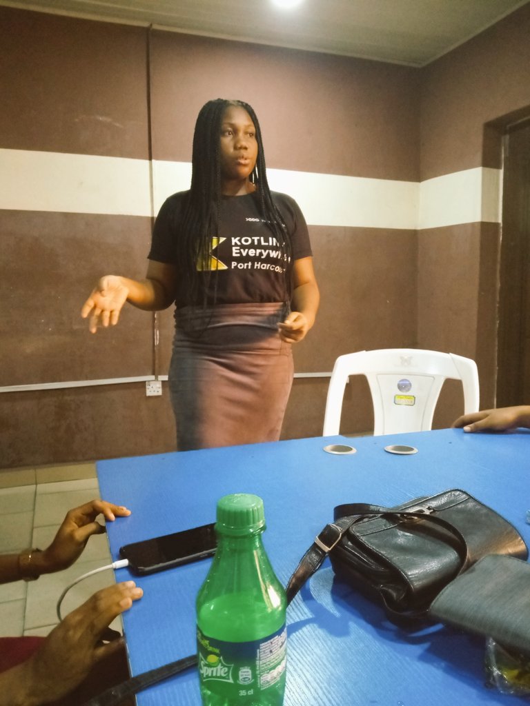 Vera__Kaka's tweet photo. Gloria Ojukwu πππ
Having fun learning....
#hertechtrail #olotusquare #WomenWhoCode
#techlinks https://t.co/79OCp9wIXG