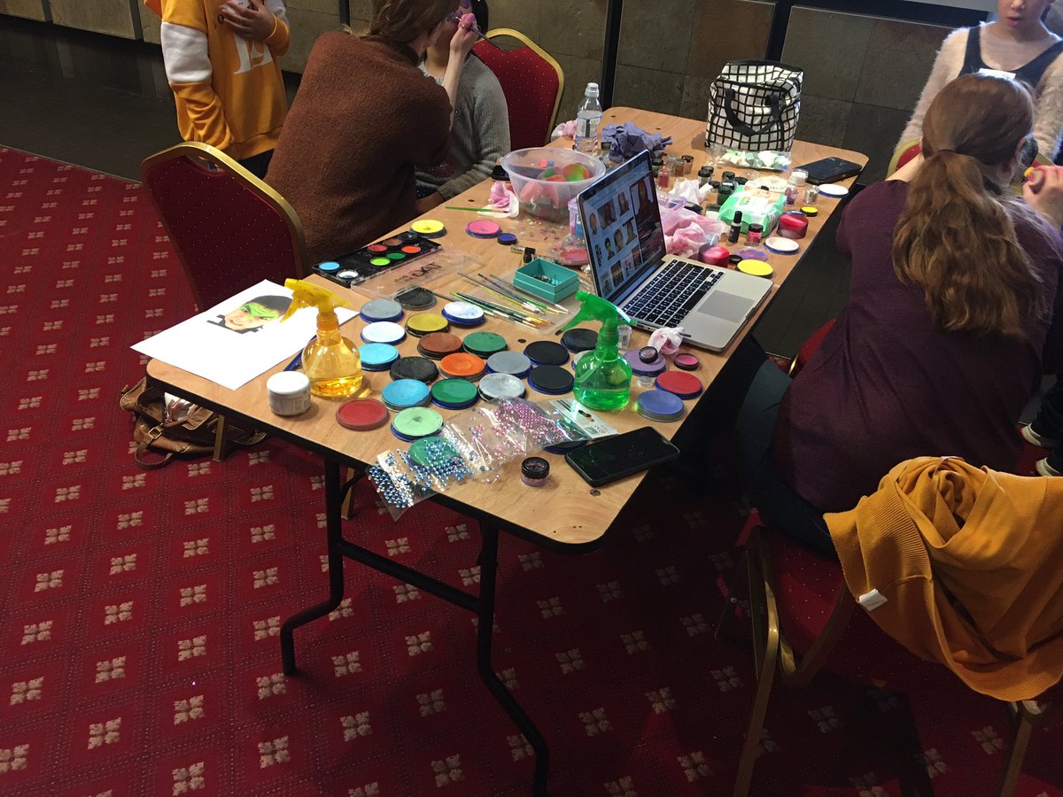RyanJSmith16's tweet photo. Great feedback today at the @OldhamCouncil @MyGreatPlace @WatesGroup PFI annual residents conference. #ourbit #yourbit #result and #cooperativeborough key themes for the day. #loveoldham https://t.co/TDWQDq8bwa