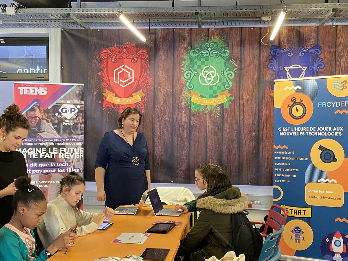Muriel Brunet (@murielbbg) on Twitter photo Sur frcyber.com vous trouverez une ressource pour former les #élèves à la #cybersécurité #IA #Blockchain et #softskills
👏🏻👏🏻 <a href="/ArouaBiri/">Aroua BIRI</a>
<a href="/StartupForKids/">StartupForKids</a> <a href="/42born2code/">42 Paris</a> #Girlspower #SNT #NSI Sur frcyber.com vous trouverez une ressource pour former les #élèves à la #cybersécurité #IA #Blockchain et #softskills
👏🏻👏🏻 <a href="/ArouaBiri/">Aroua BIRI</a>
<a href="/StartupForKids/">StartupForKids</a> <a href="/42born2code/">42 Paris</a> #Girlspower #SNT #NSI