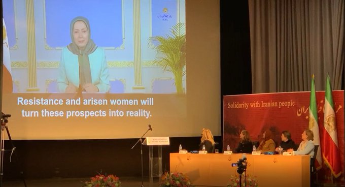 Voir l'image sur Twitter