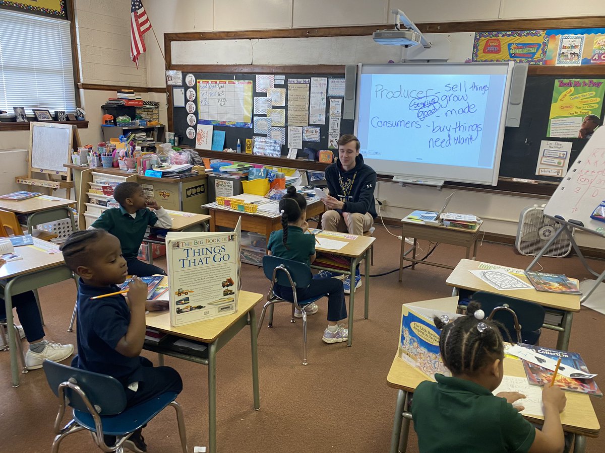 jeff_monday's tweet photo. @marquettehigh service in action! https://t.co/N3ECnBdlzl