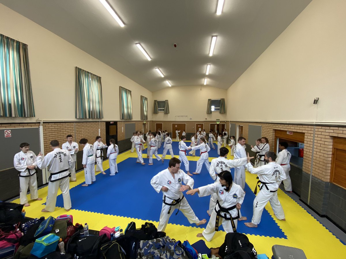 HSTSTKD's tweet image. Another All day training at HSTS Tkd today, just under 50 students covering all aspects of their grading syllabus in preparation for the colour belt &amp;amp; black belt grading over the next few weeks. #hststkd #utatkd #ukitf