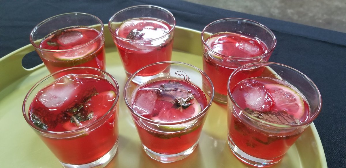 HfxLunch tweet media