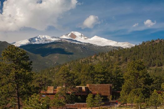 OurPublicLands's tweet photo. #ICYMI: The Conservation in the West Poll released by @ColoradoCollege shows overwhelming support for #publiclands across the West. Nearly 80% of #Colorado residents want wildlife migration routes protected from #oilandgas development. https://t.co/tYDQxvBcqp #KeepItConnected https://t.co/bDNYz3vAqa