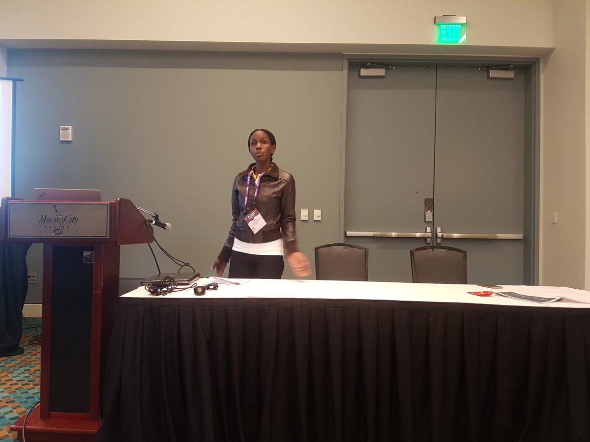 flesymz's tweet image. Daisy doing her #SparkTalk presentation.

#IYALI2020
#pla2020
@EIFLnet 
@ALA_PLA