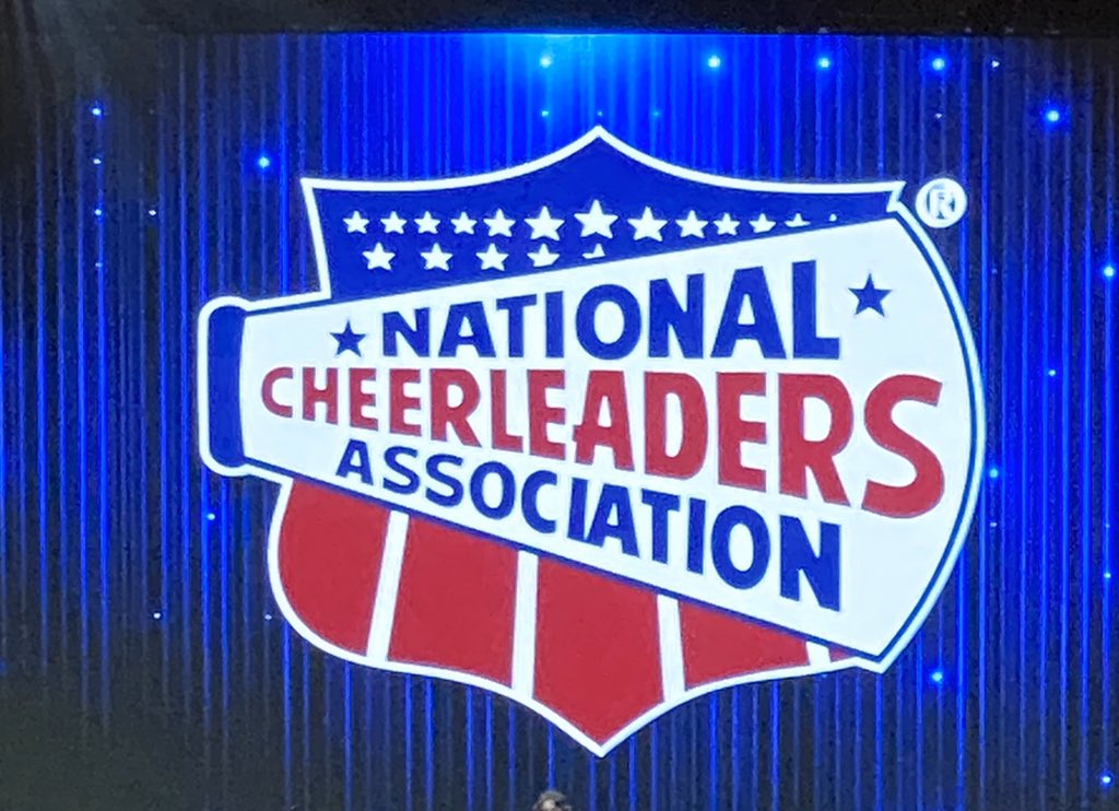 eRodrigues2014's tweet photo. Sending love, good vibes and all the good stuff to Vengeance & Temptation on Day 1 of NCA❤️
#YOUgotTHIS #ALLIN #✌🏻
#oneteamonefamily
#NCAReady https://t.co/oyoKQoNThk