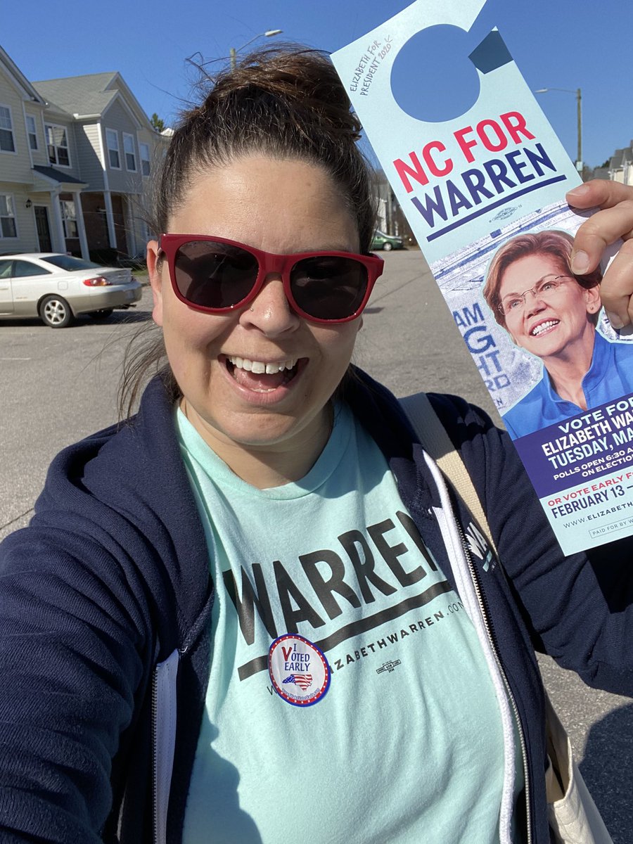Tantalyzer's tweet photo. Enthusiastic photo for non-IG users. #WinWithWarren #Warren2020 #WarrenForPresident #LFG #NCforWarren https://t.co/cMPi6JyAdP
