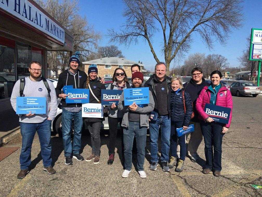JoelleStangler's tweet photo. hundreds of people knocking doors in mpls.
more than 50 people connecting w/ voters in rochester.
dozens of teams spread out all across greater mn.
this is the organizing infrastructure we need to win all the fights ahead.
super tuesday, here we come!
#NotMeUs
#MNforBernie https://t.co/17JUO2orCj