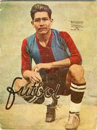 Archivo Futbolero al Twitter: "Manuel "chaquetas" Rosas nació el 29 de febrero de 1908. Él junto con sus hermanos Felipe y Juan fueron fundadores del Atlante. Jugó con la Selección Mexicana el