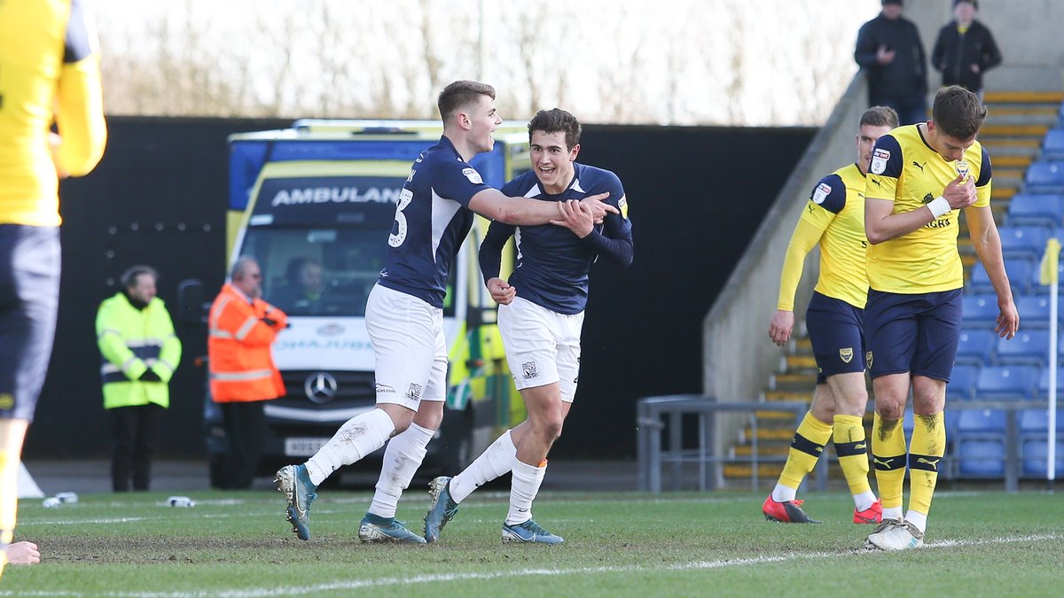 SUFCRootsHall's tweet image. What a moment for the lad!

All those months of hard work @lewisgard10 has put in paying off with the equalising goal on the stroke of half-time.

#OXFvSOU #Blues