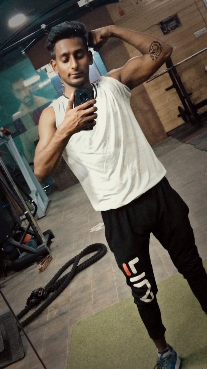 SingerManishKu1's tweet photo. #Fitness #fitnessmodel #modelling  #fitness_lover #gym #gymlover #fitnesslifestyle  #gymmotivation  #gymnastics  #bodybuilding  #bodybuilder #NCTDREAMSHOWinMANILA #Purge #coronavirus #CoronavirusKe #manish_kumar @SingerManishKu1 @singermanish2 @iHrithik https://t.co/acwJ8L9ID4